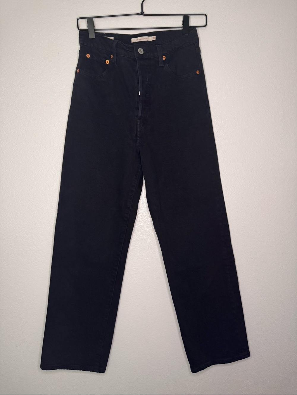 Levi’s Ribcage Straight black button-down jeans size 26
